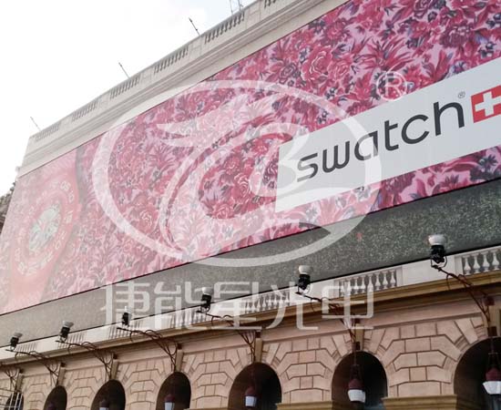 巴黎協和廣場 瑞士品牌手表廣告牌照明